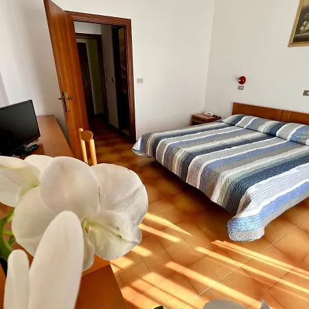 Ca' Bianca Da Paolino Отель 3*