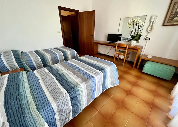 Отель Ca' Bianca Da Paolino Мизано-Адриатико