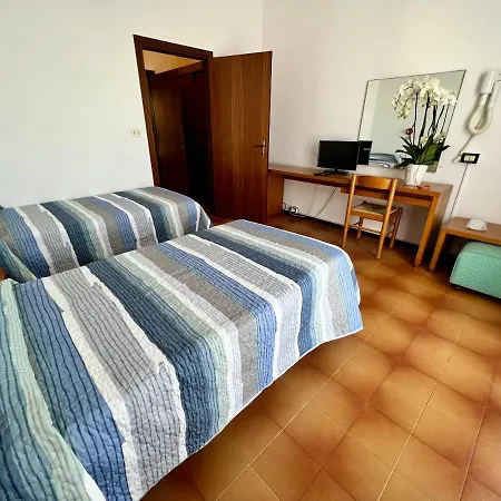 فندق Ca' Bianca Da Paolino ميسانو ادرياتيكو